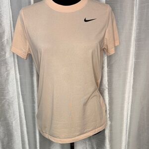 Nike Dri Fit Tee Crewneck Short Sleeve Peach Activewear Athleisure Women’s M